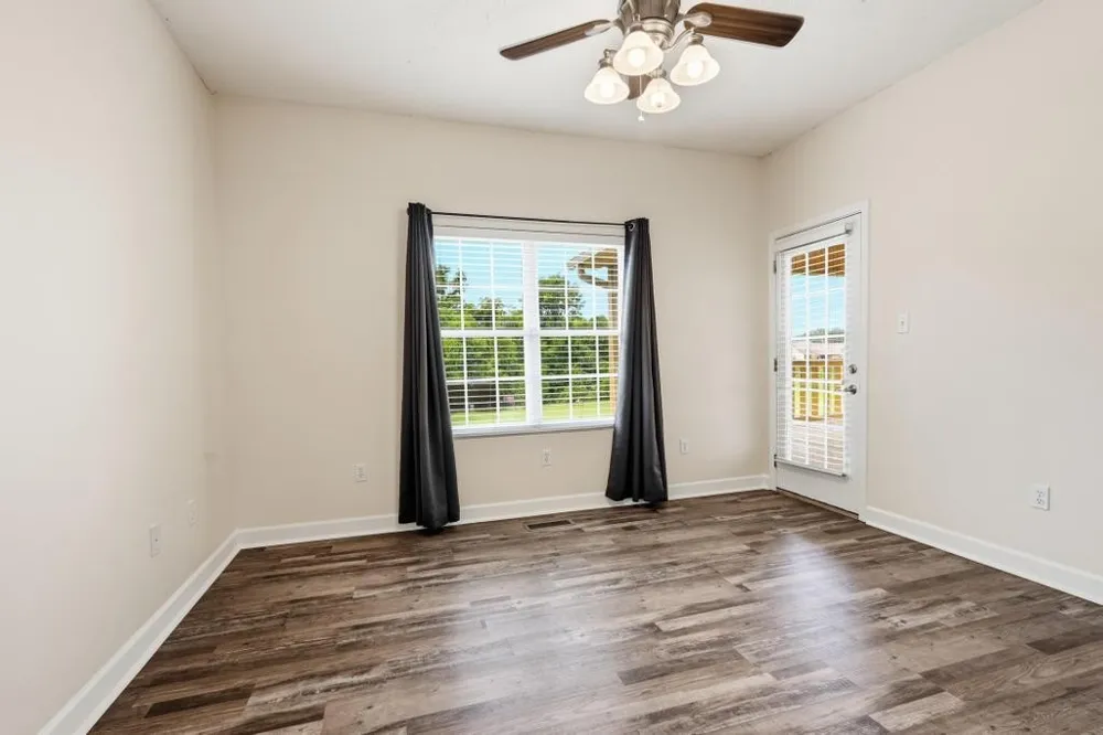 375 Brummitt Rd Castalian Springs, TN 37031