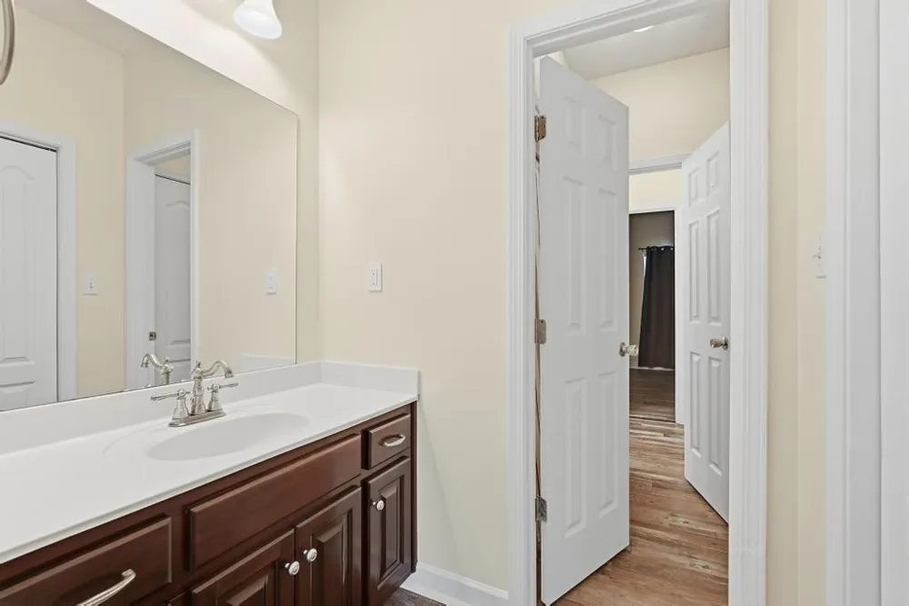 375 Brummitt Rd Castalian Springs, TN 37031