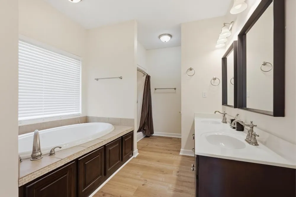 375 Brummitt Rd Castalian Springs, TN 37031