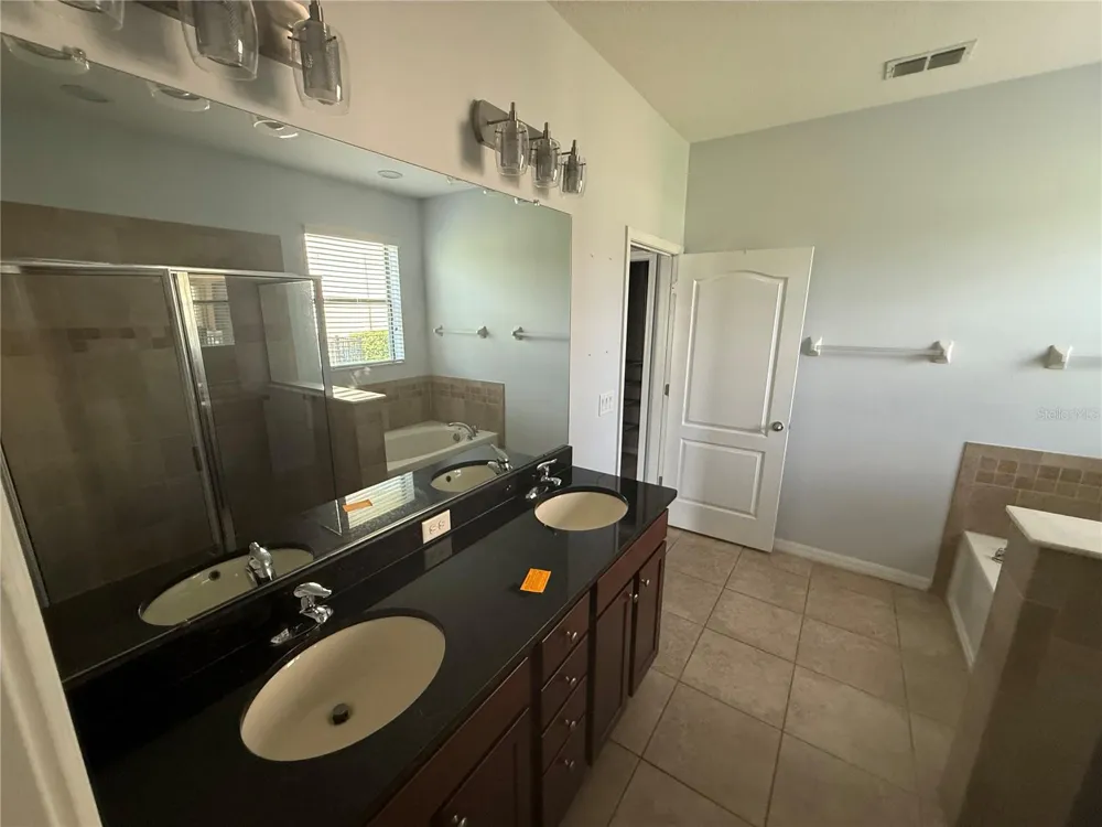 1890 ALTAVISTA CIRCLE Lakeland, FL 33810