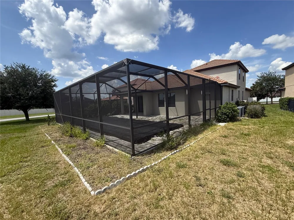 1890 ALTAVISTA CIRCLE Lakeland, FL 33810