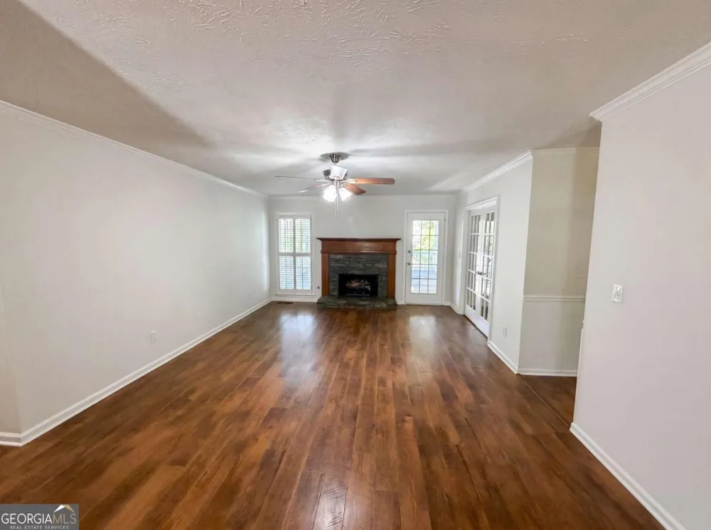 520 Fawn LN Loganville, GA 30052
