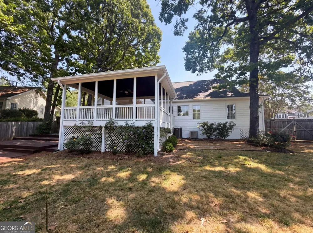 520 Fawn LN Loganville, GA 30052