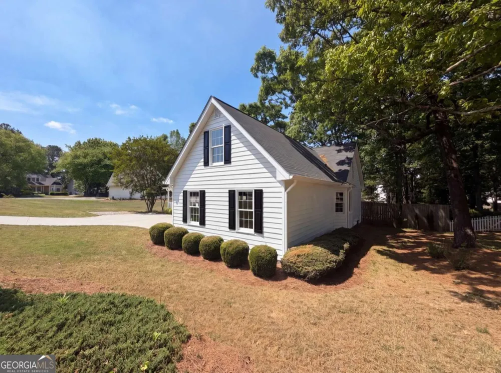 520 Fawn LN Loganville, GA 30052