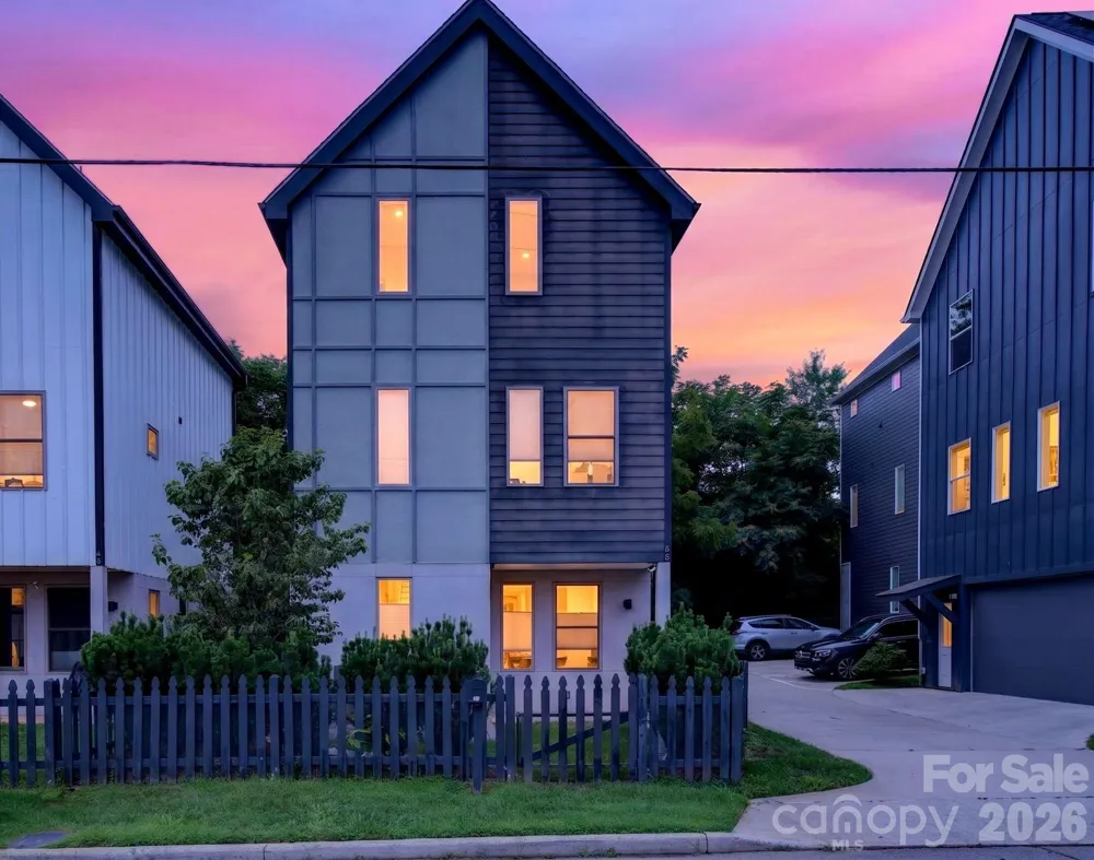 66 Burton Street Asheville, NC 28806