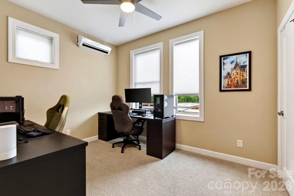 66 Burton Street Asheville, NC 28806