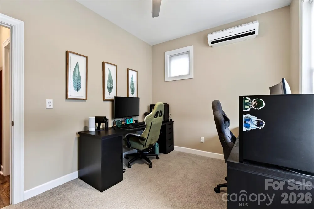 66 Burton Street Asheville, NC 28806