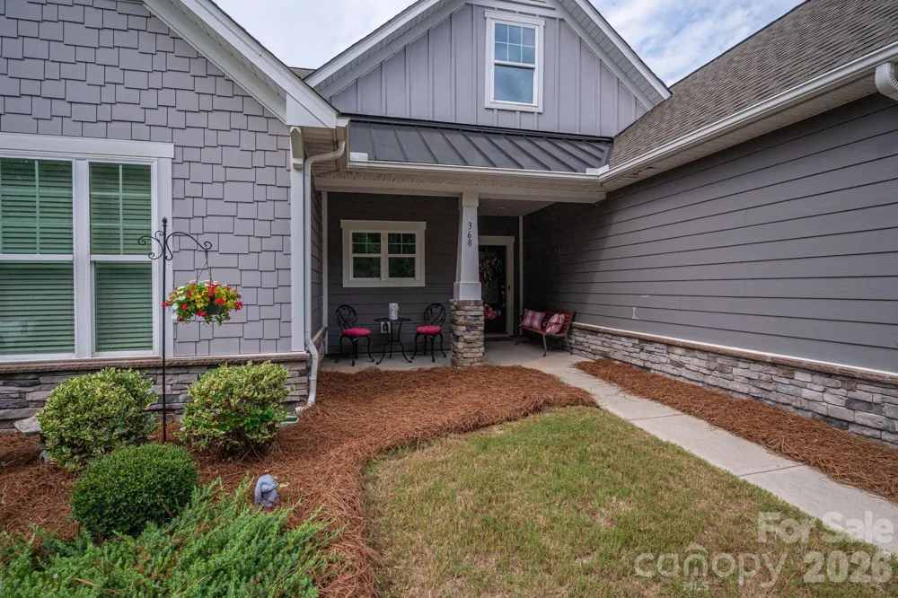 368 Picasso Trail Mount Holly, NC 28120