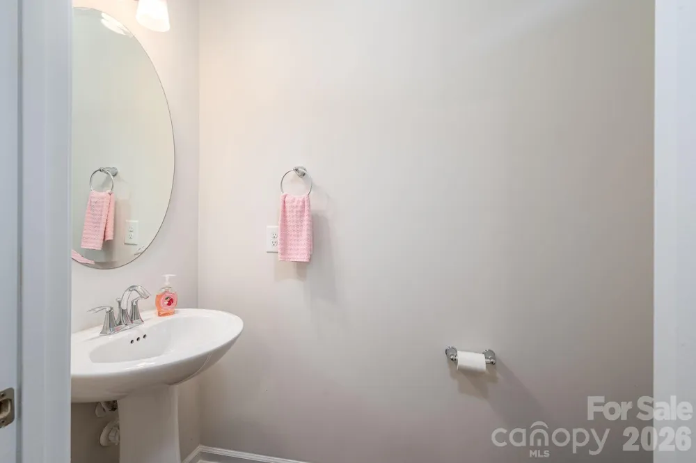 368 Picasso Trail Mount Holly, NC 28120