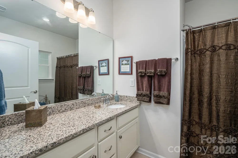 368 Picasso Trail Mount Holly, NC 28120
