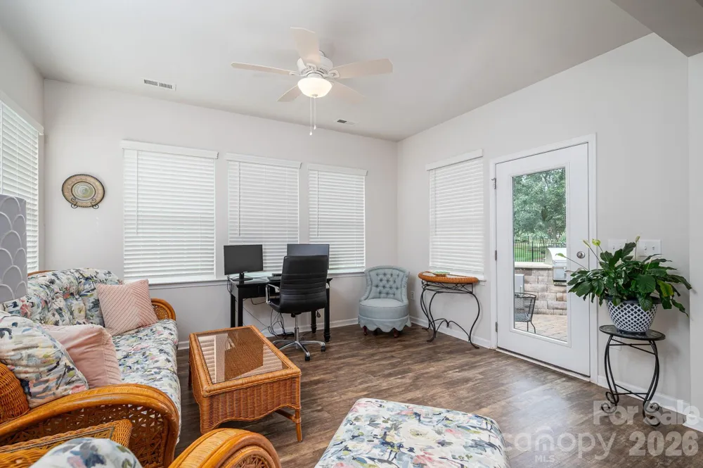 368 Picasso Trail Mount Holly, NC 28120
