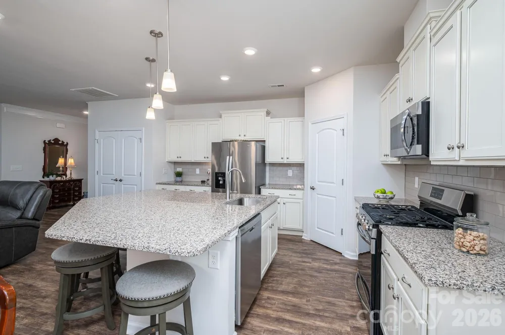 368 Picasso Trail Mount Holly, NC 28120
