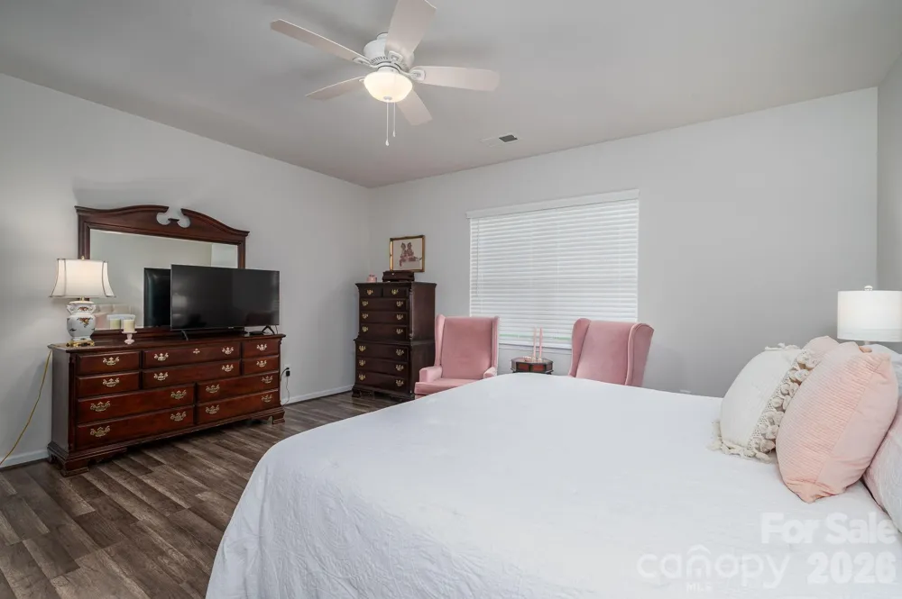 368 Picasso Trail Mount Holly, NC 28120