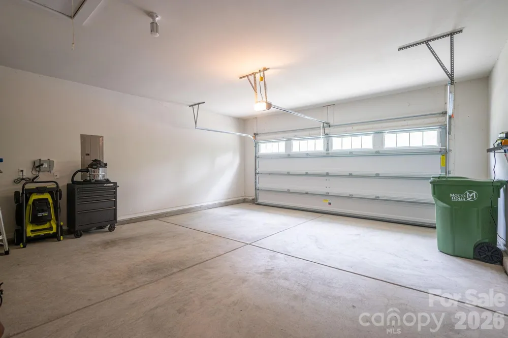 368 Picasso Trail Mount Holly, NC 28120