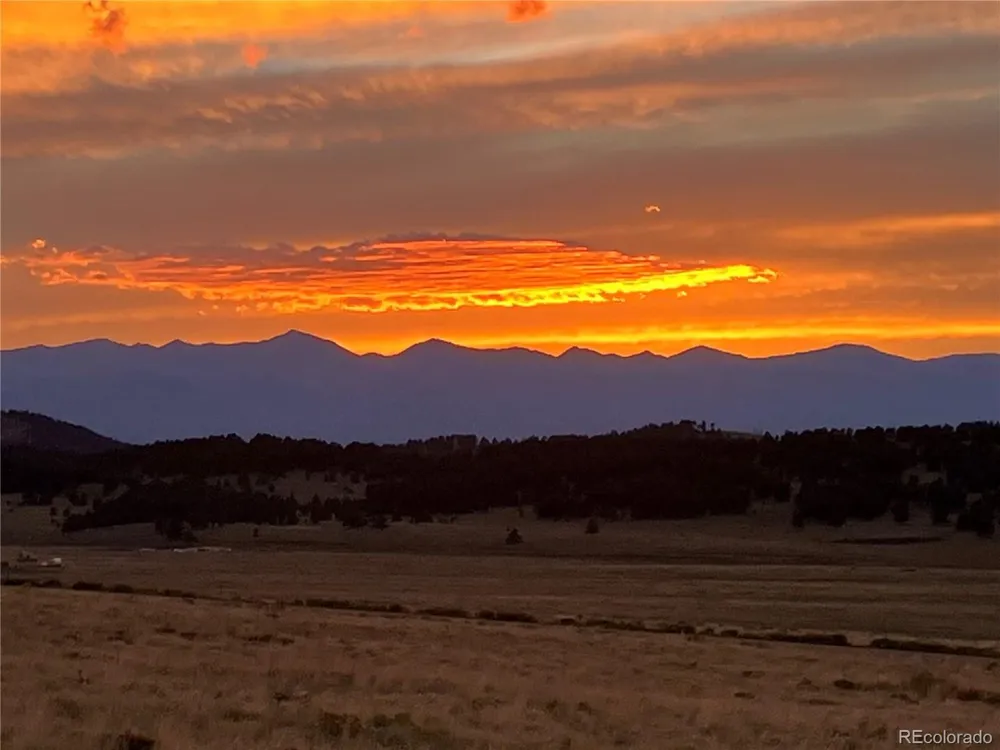 1115 Eagles Gate Road Westcliffe, CO 81252