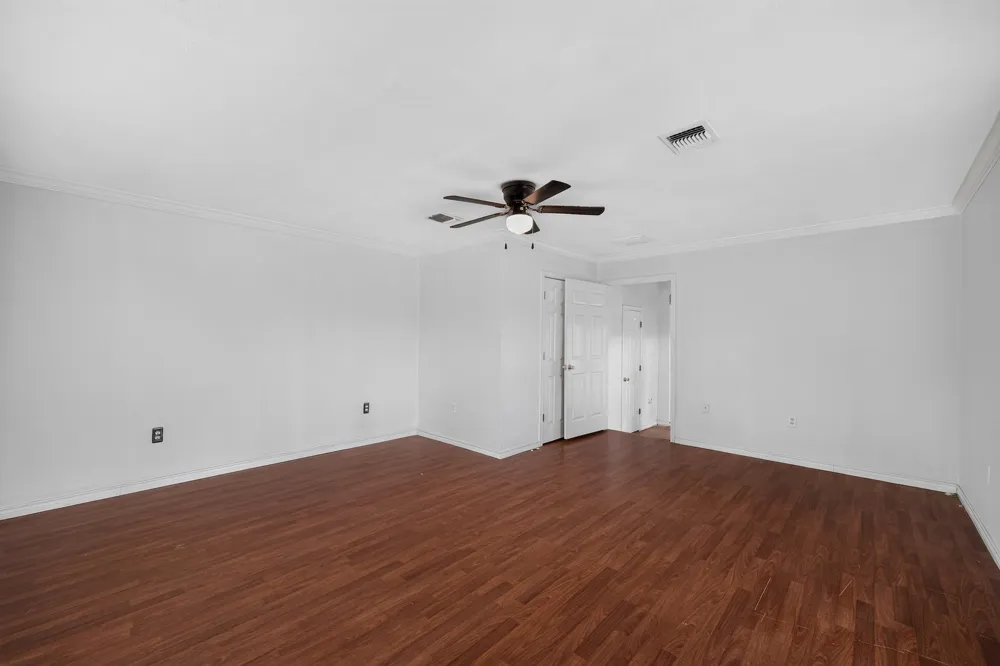 217 County Road 373 Uvalde, TX 78801