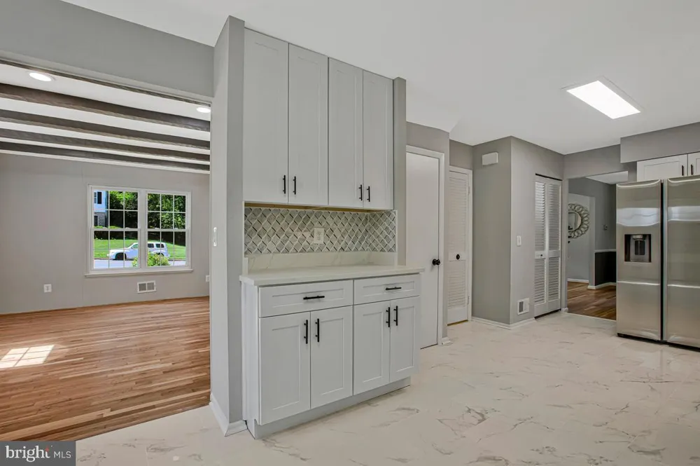 1224 PLEASANT VALLEY DRIVE Baltimore, MD 21228