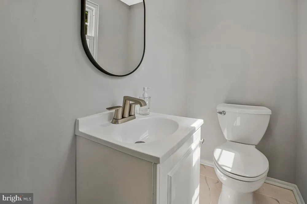 1224 PLEASANT VALLEY DRIVE Baltimore, MD 21228