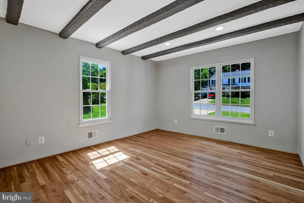1224 PLEASANT VALLEY DRIVE Baltimore, MD 21228