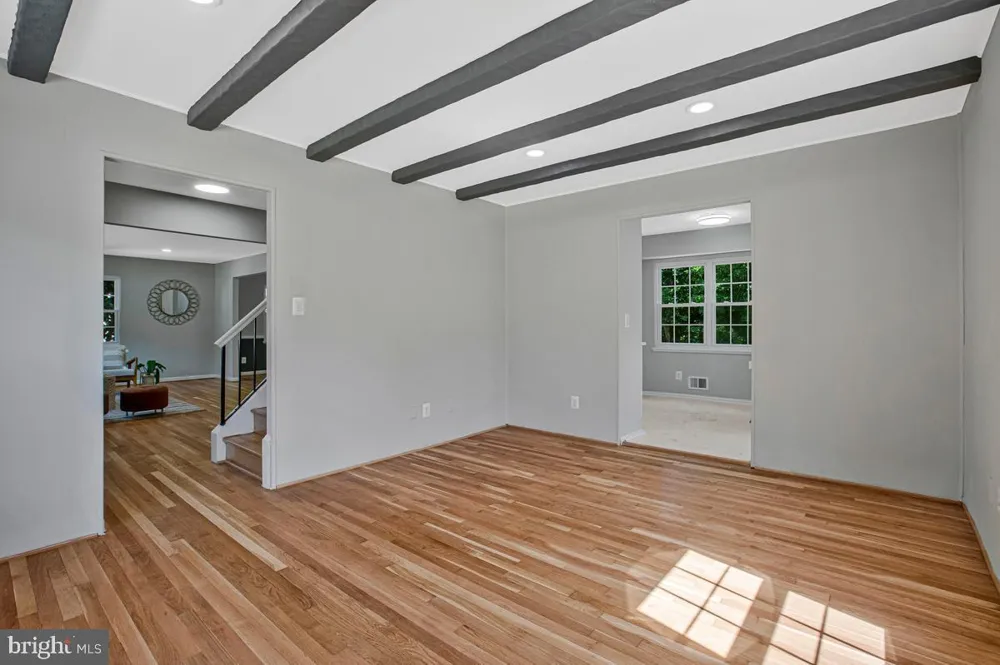 1224 PLEASANT VALLEY DRIVE Baltimore, MD 21228