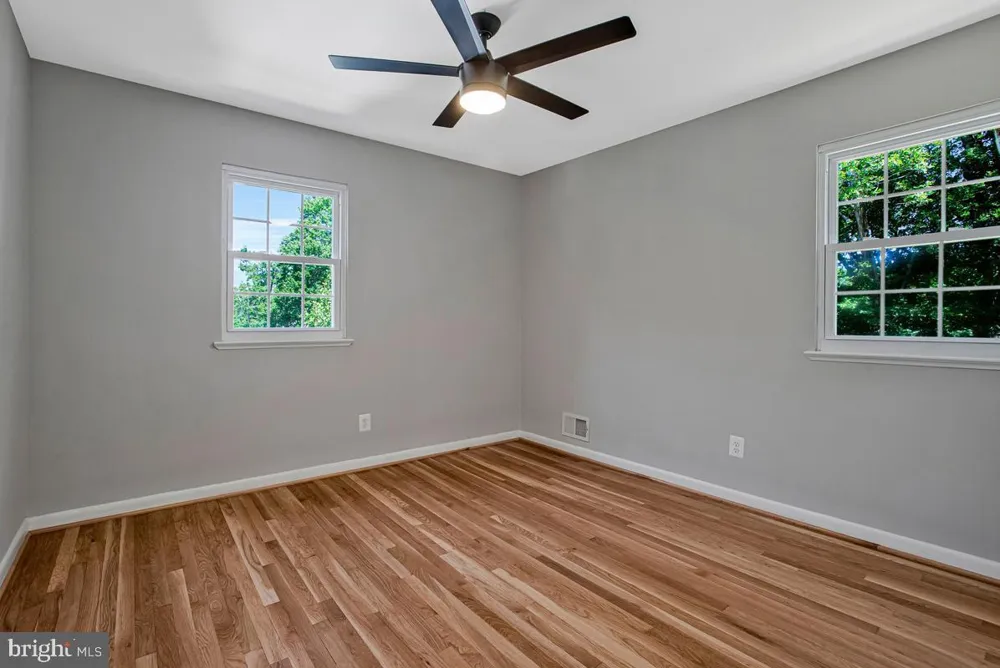 1224 PLEASANT VALLEY DRIVE Baltimore, MD 21228