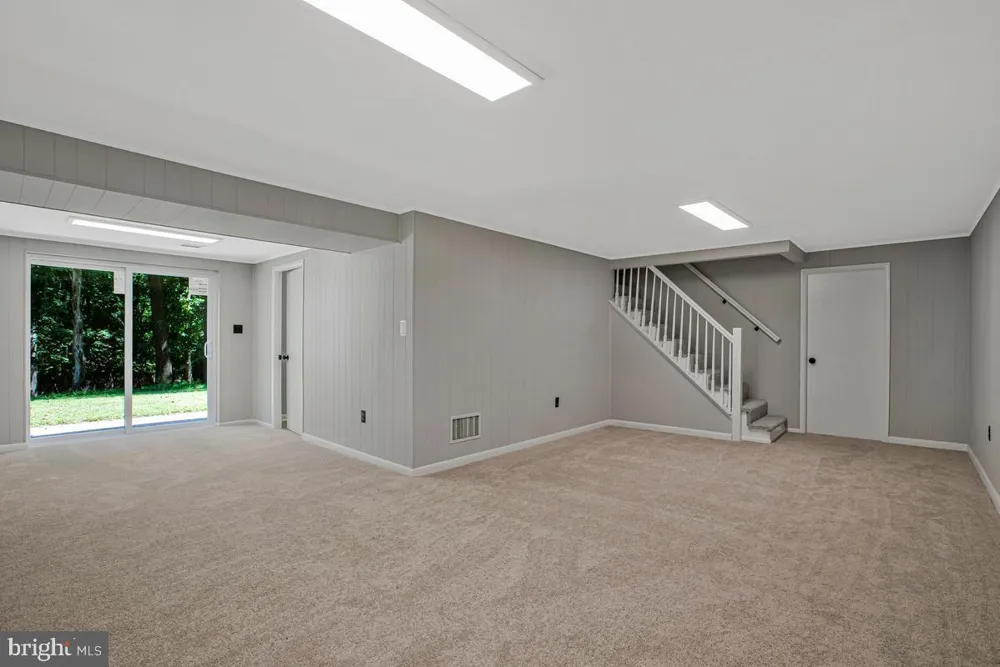 1224 PLEASANT VALLEY DRIVE Baltimore, MD 21228