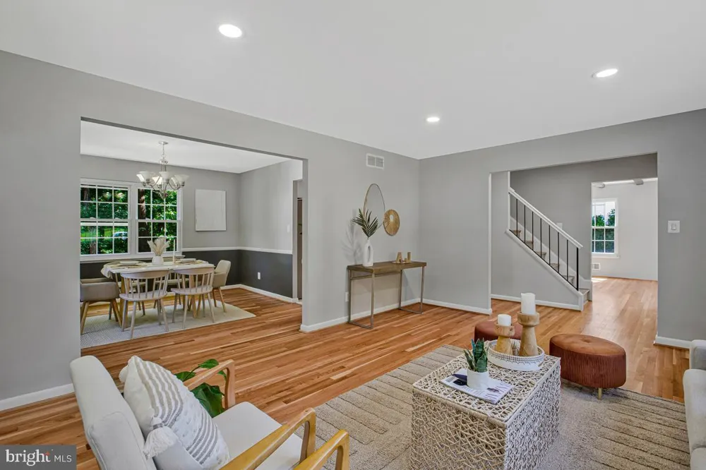 1224 PLEASANT VALLEY DRIVE Baltimore, MD 21228