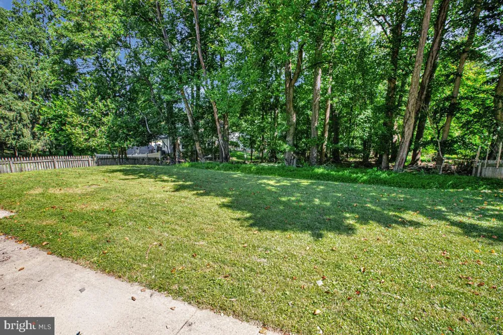 1224 PLEASANT VALLEY DRIVE Baltimore, MD 21228