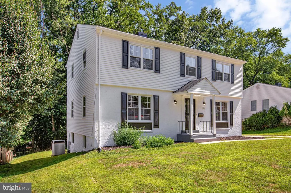1224 PLEASANT VALLEY DRIVE Baltimore, MD 21228