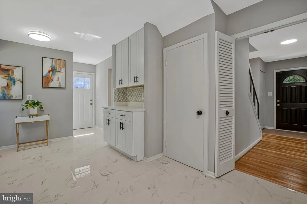 1224 PLEASANT VALLEY DRIVE Baltimore, MD 21228