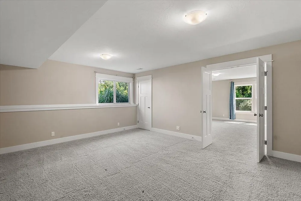 570 Riverbank Circle Zeeland, MI 49464