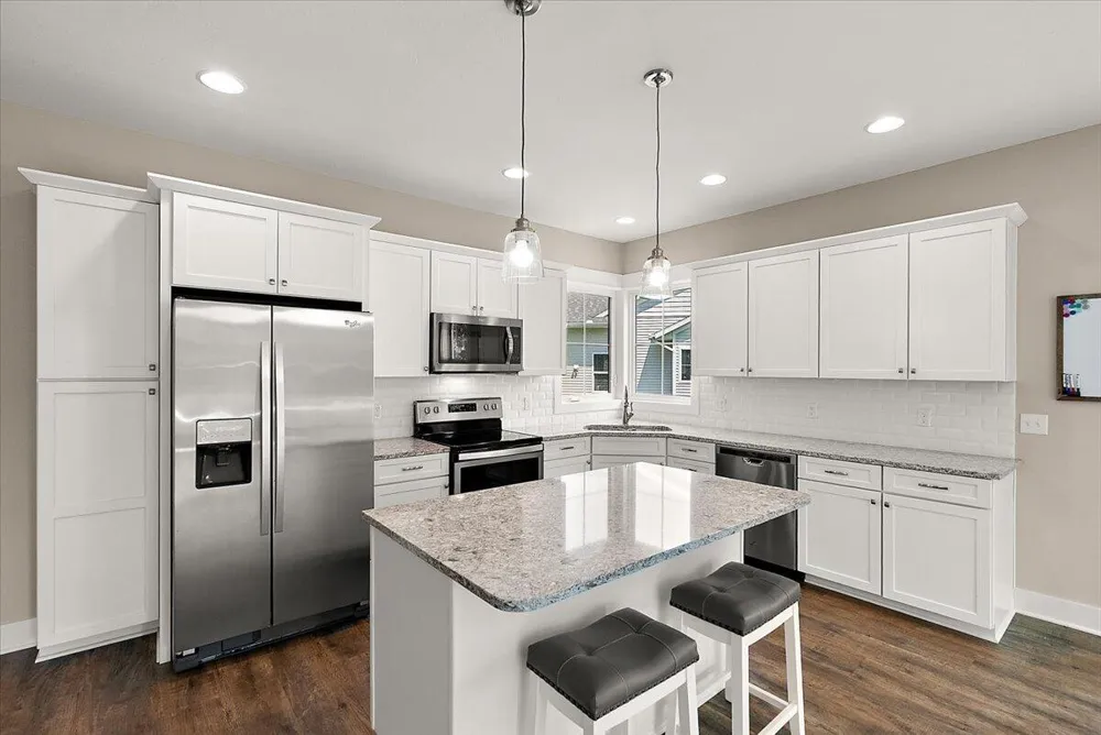 570 Riverbank Circle Zeeland, MI 49464