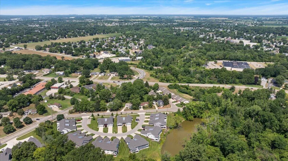 570 Riverbank Circle Zeeland, MI 49464