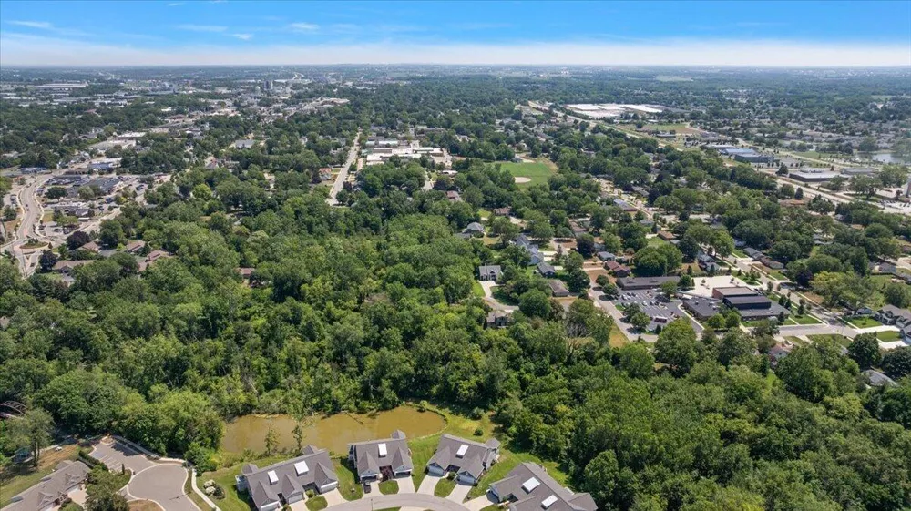 570 Riverbank Circle Zeeland, MI 49464