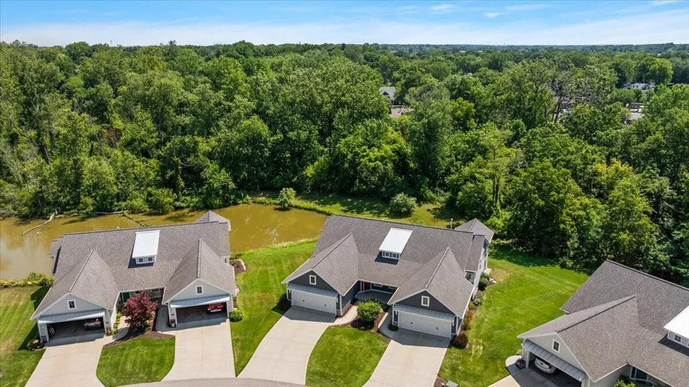 570 Riverbank Circle Zeeland, MI 49464