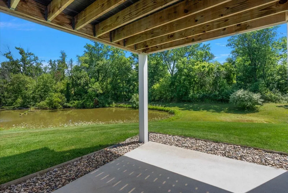 570 Riverbank Circle Zeeland, MI 49464