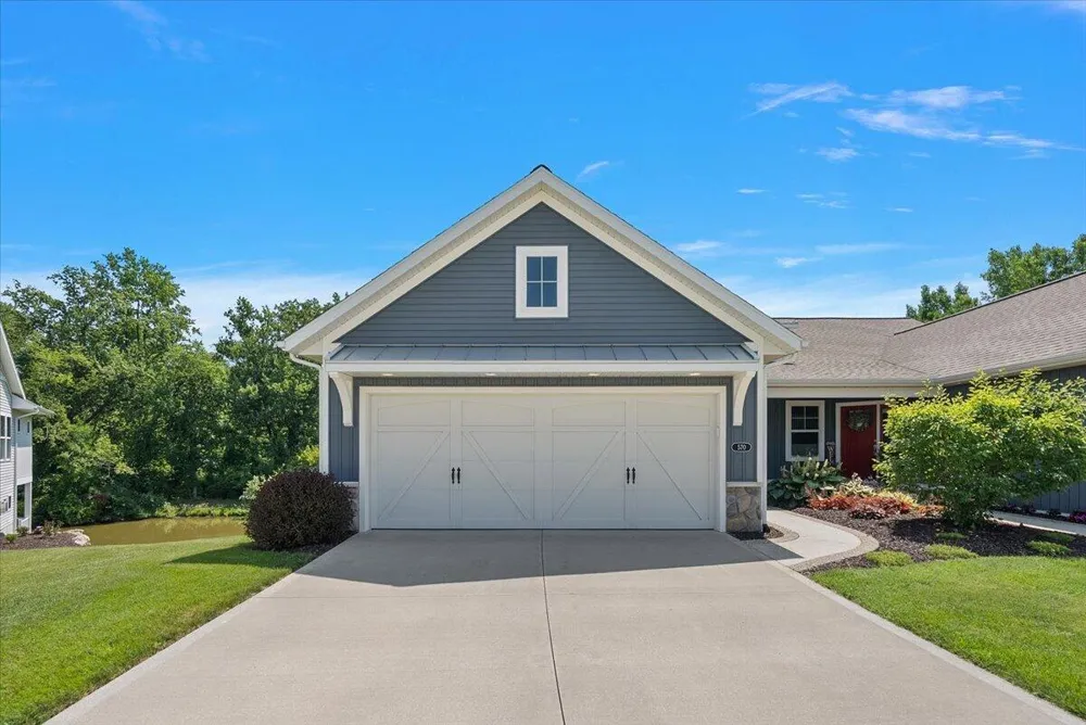 570 Riverbank Circle Zeeland, MI 49464