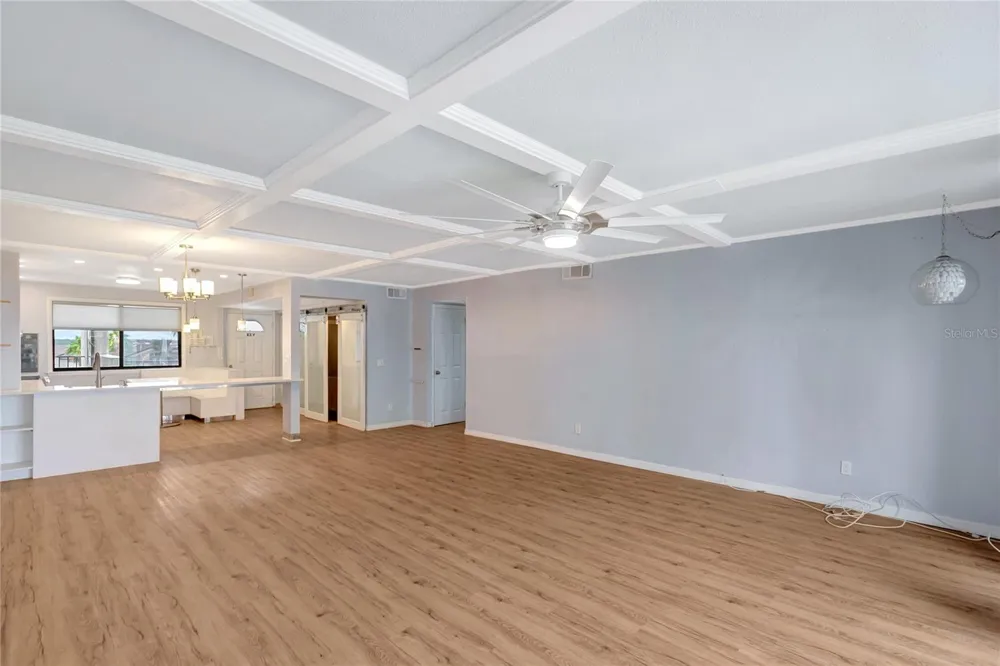 1581 GULF BOULEVARD #302N Clearwater Beach, FL 33767