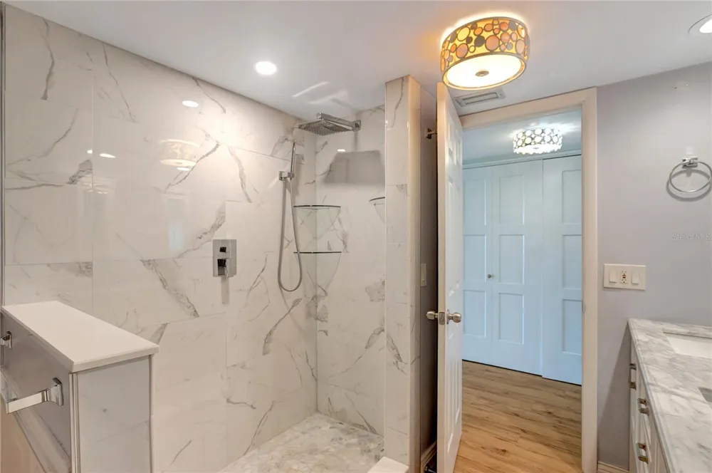 1581 GULF BOULEVARD #302N Clearwater Beach, FL 33767