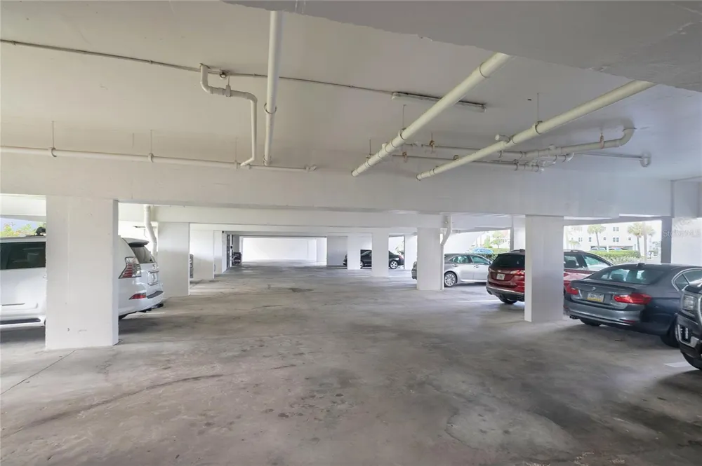 1581 GULF BOULEVARD #302N Clearwater Beach, FL 33767