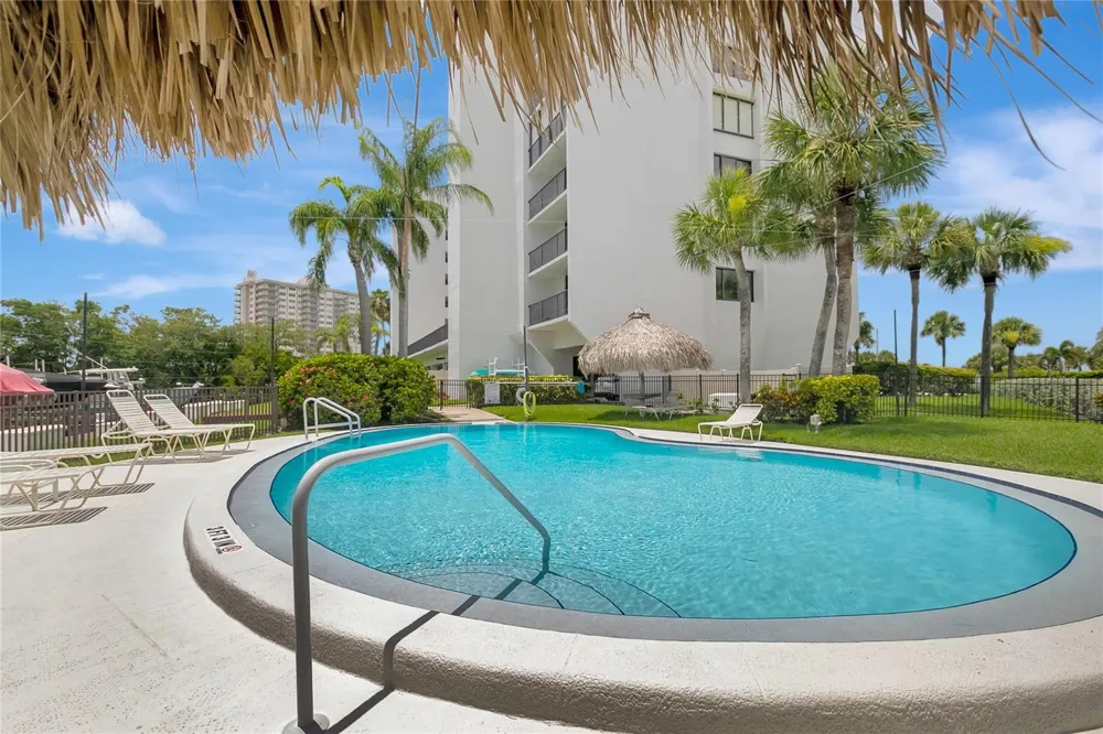 1581 GULF BOULEVARD #302N Clearwater Beach, FL 33767