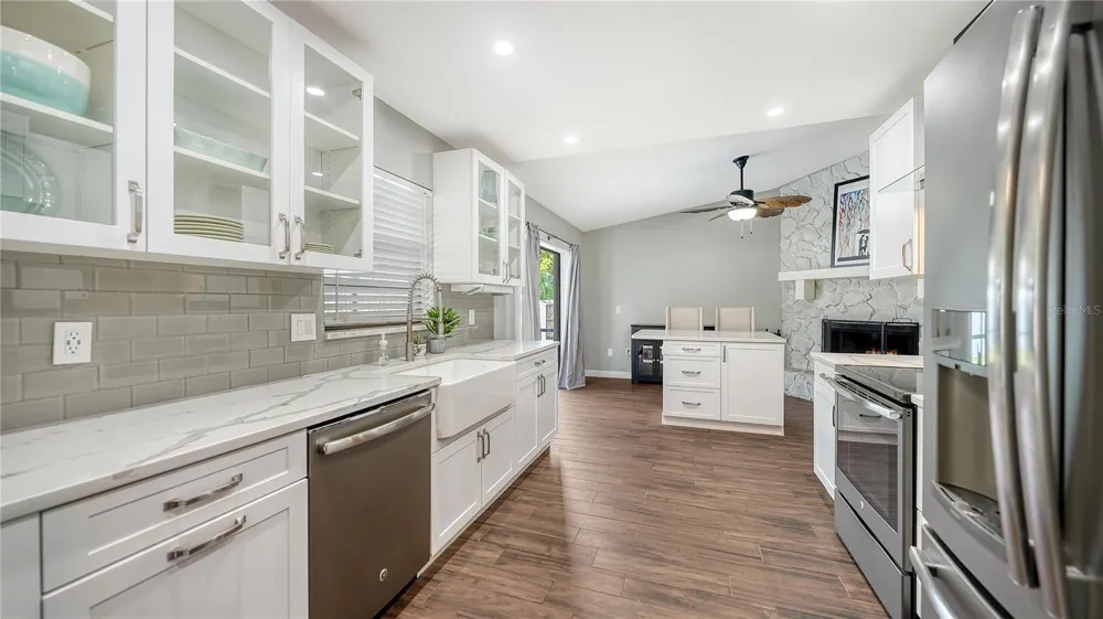 1551 GEORGETOWNE LANE Sarasota, FL 34232