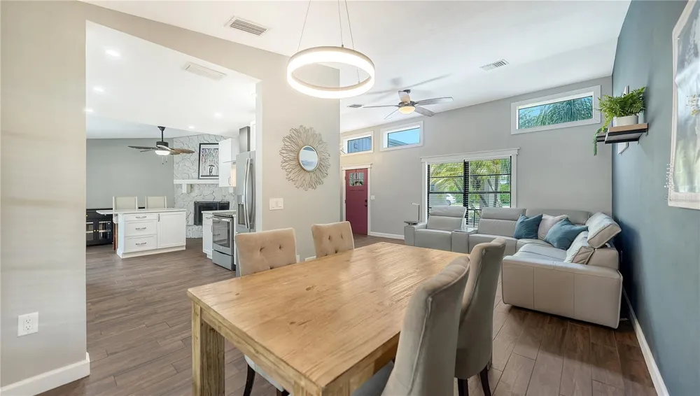 1551 GEORGETOWNE LANE Sarasota, FL 34232