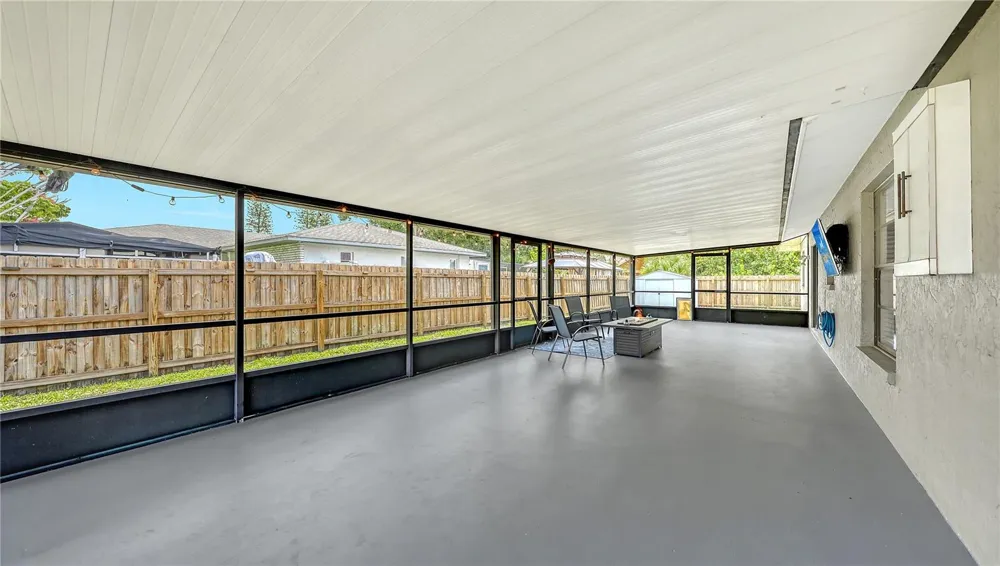 1551 GEORGETOWNE LANE Sarasota, FL 34232
