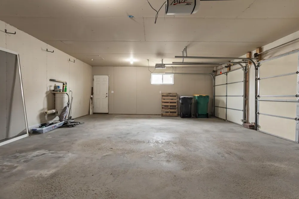 1860 Huntington Lane West Fargo, ND 58078