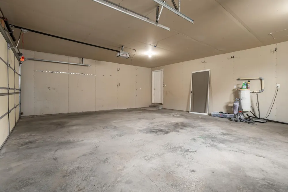 1860 Huntington Lane West Fargo, ND 58078