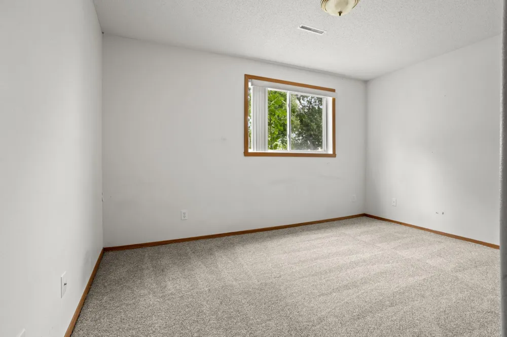1860 Huntington Lane West Fargo, ND 58078