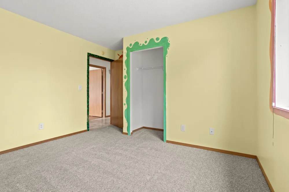 1860 Huntington Lane West Fargo, ND 58078