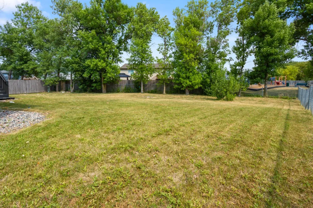 1860 Huntington Lane West Fargo, ND 58078