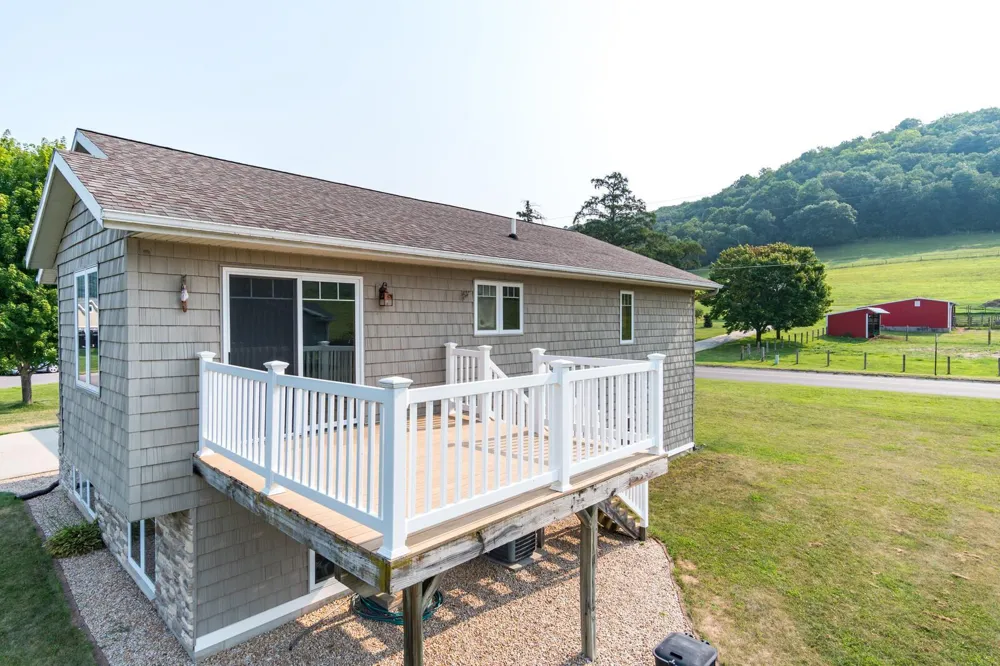 701 Spring Court Brownsville, MN 55919